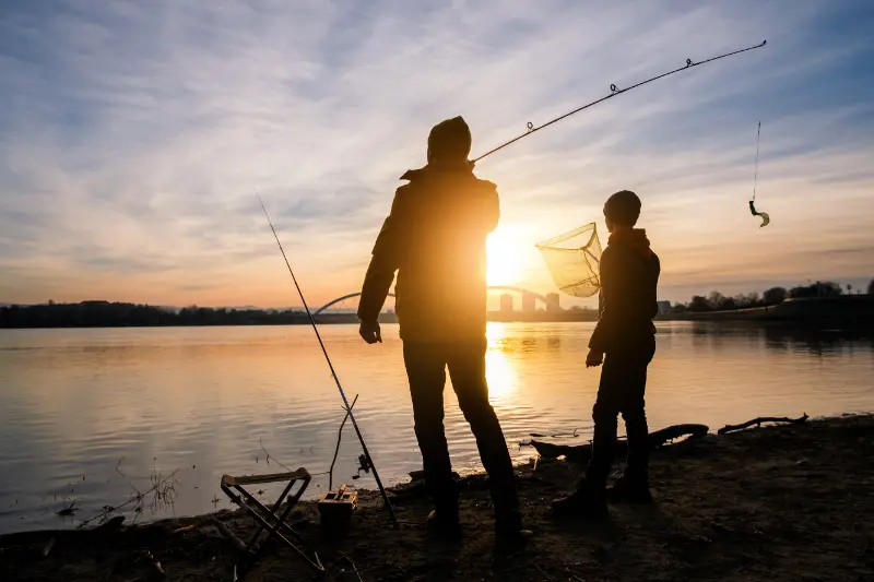 Apoio ao arranque da atividade de jovens pescadores. Múltiplos